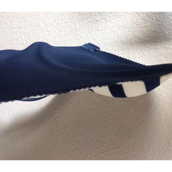 Coquette Set Stripes - Picture 4 of 5